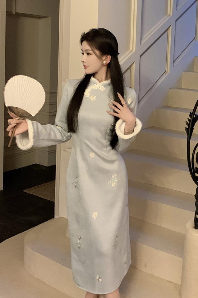 New Chinese Style Fleece Lined Embroidered A Line Dress for Women - Image 5