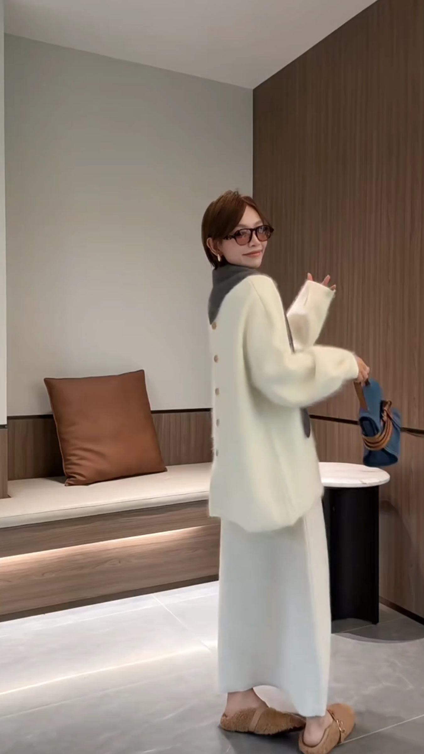 Women's Two-Piece Knit Sweater and Skirt Set Cozy Winter Outfit - Image 4