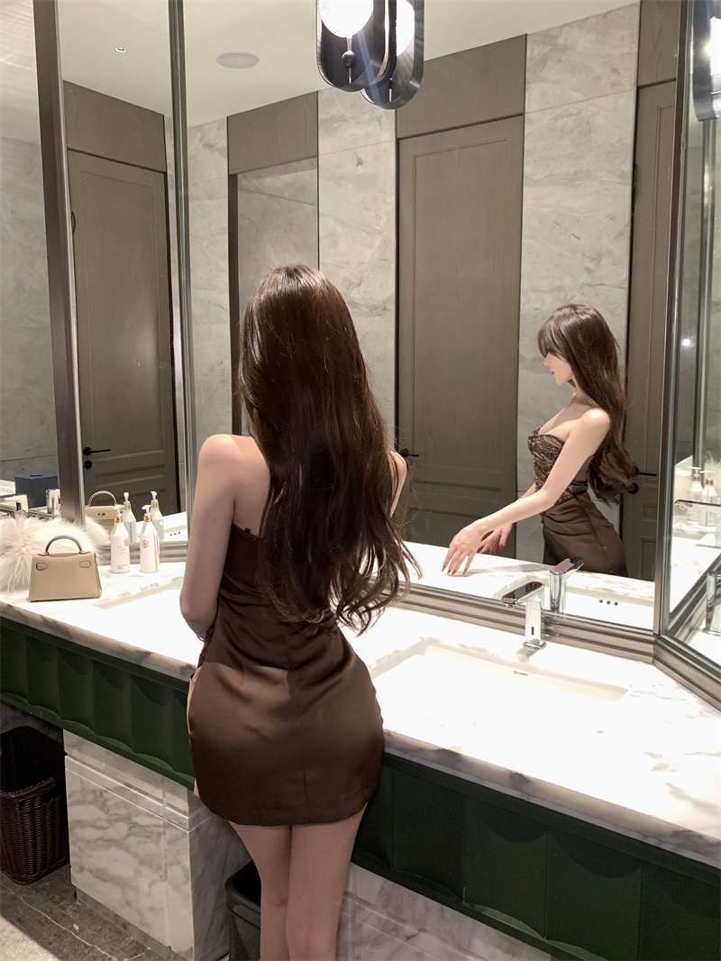 Women's Off-Shoulder Tube Dress Bodycon Mini French Style - Image 4