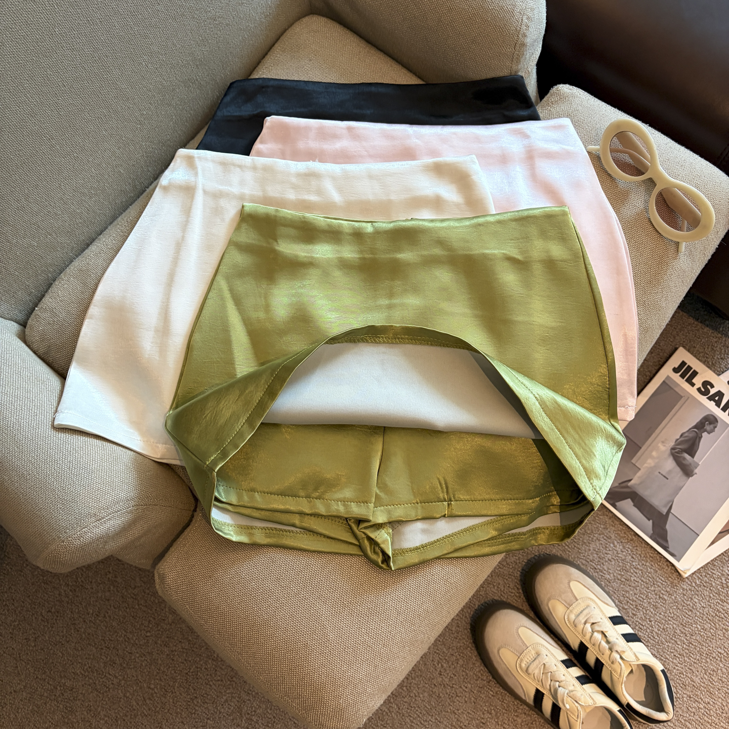 New Solid Color Casual Slimming Anti-Exposure Satin Lace Glossy Skirt