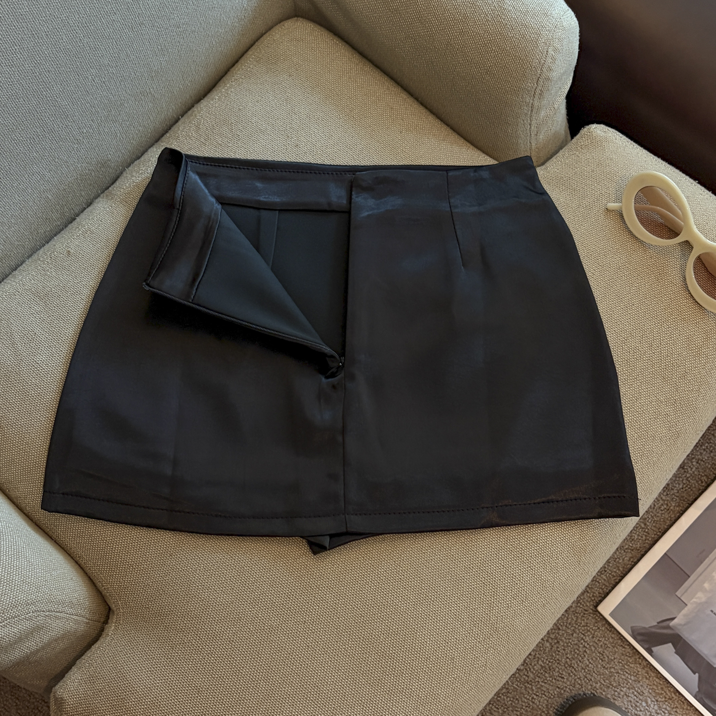 New Solid Color Casual Slimming Anti-Exposure Satin Lace Glossy Skirt - Image 5