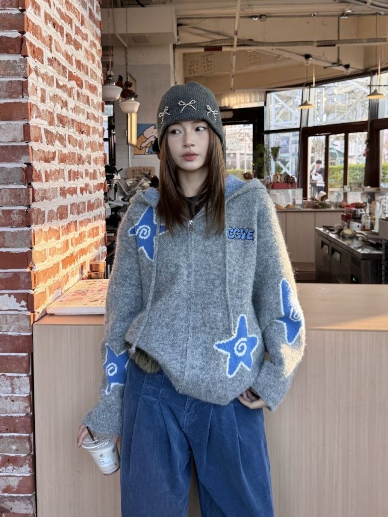 American Retro Lazy Style Hooded Star Cardigan Sweater for Women