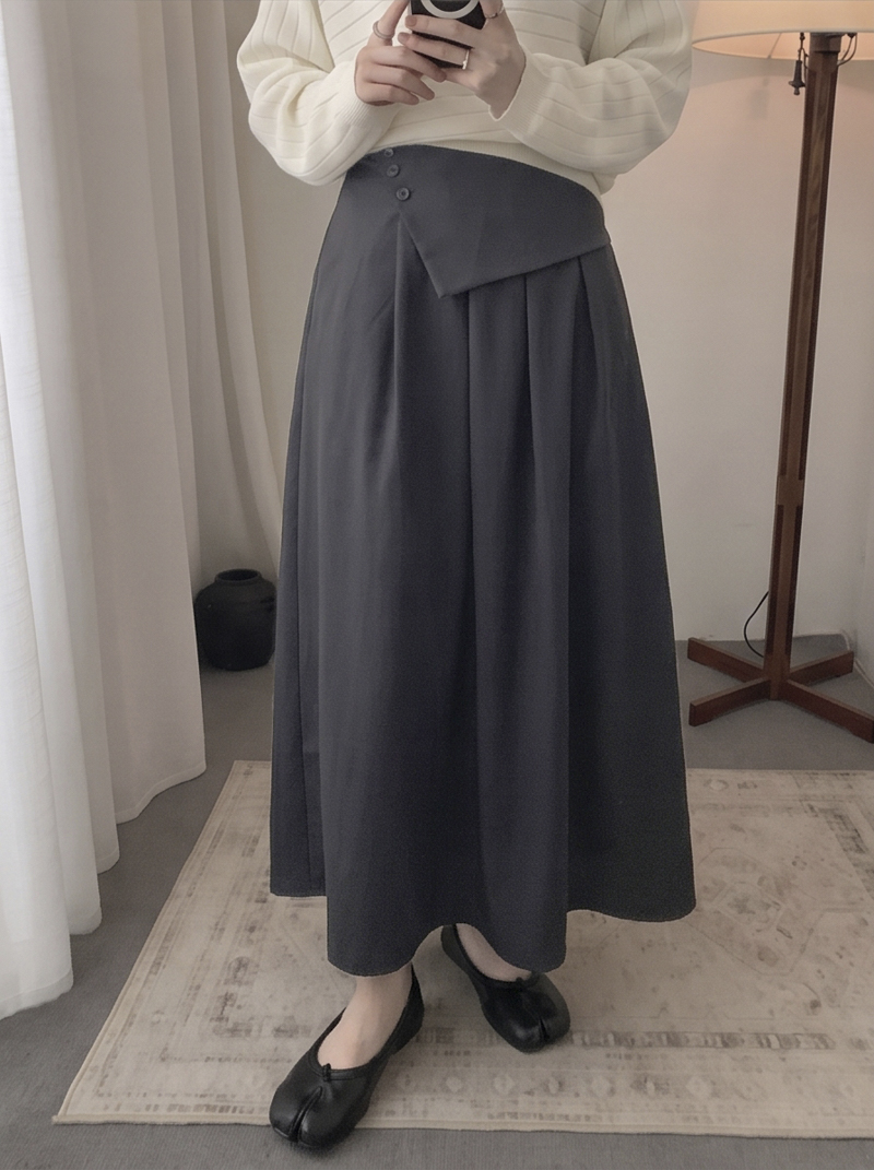 2026 Early Autumn Korean Style High Waist A-Line Midi Skirt with Button Trim and Flared Hem - Style bd02a4 - Image 3