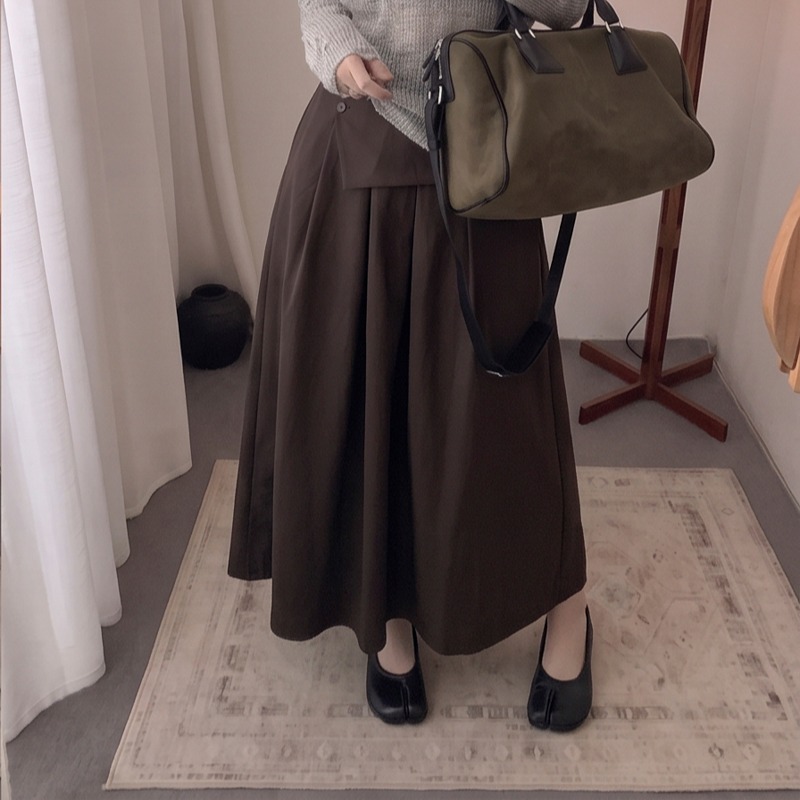 2026 Early Autumn Korean Style High Waist A-Line Midi Skirt with Button Trim and Flared Hem - Style bd02a4 - Image 5